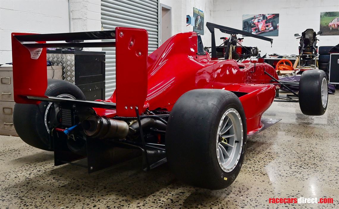 tatuus-fa010-formula-masters