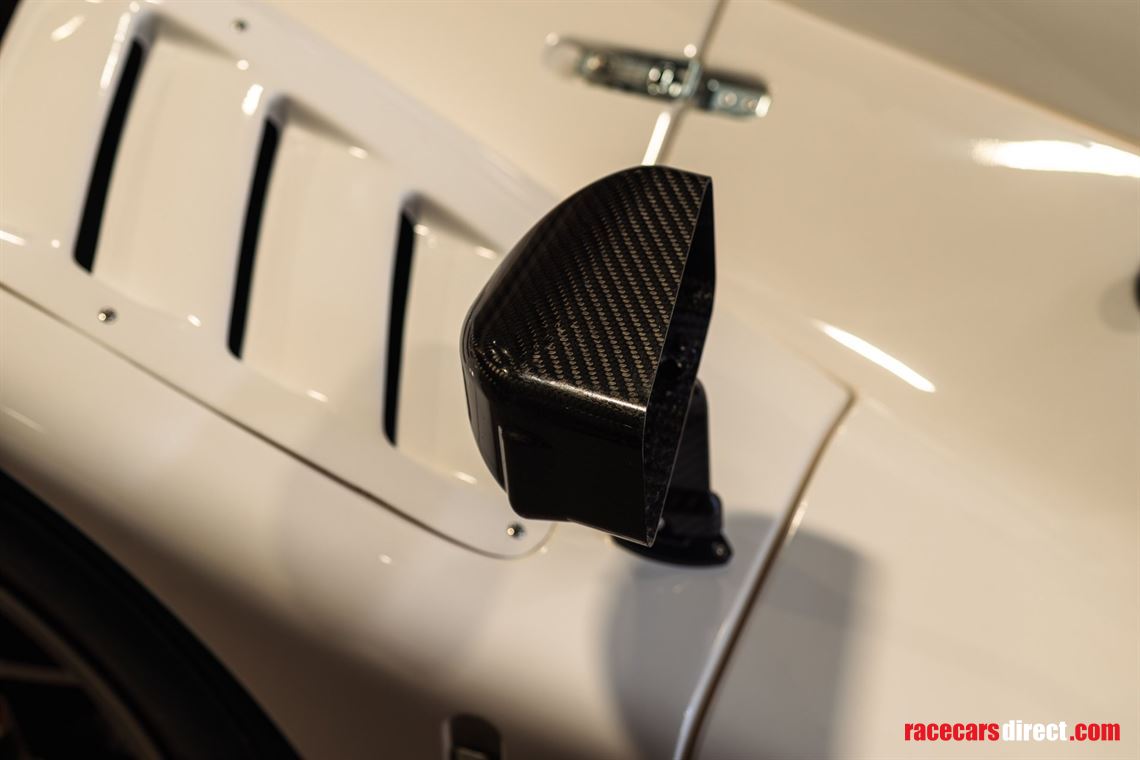 radical-sr3-xxr-1340cc