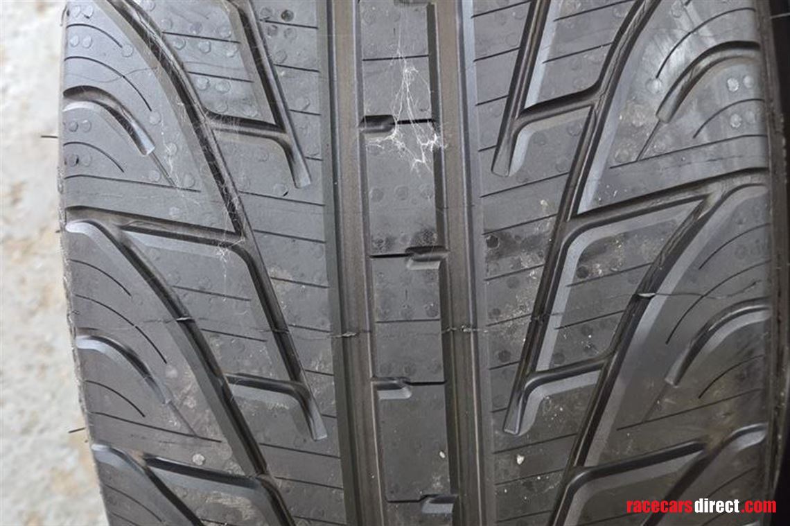 24-65-19-michelin-wets