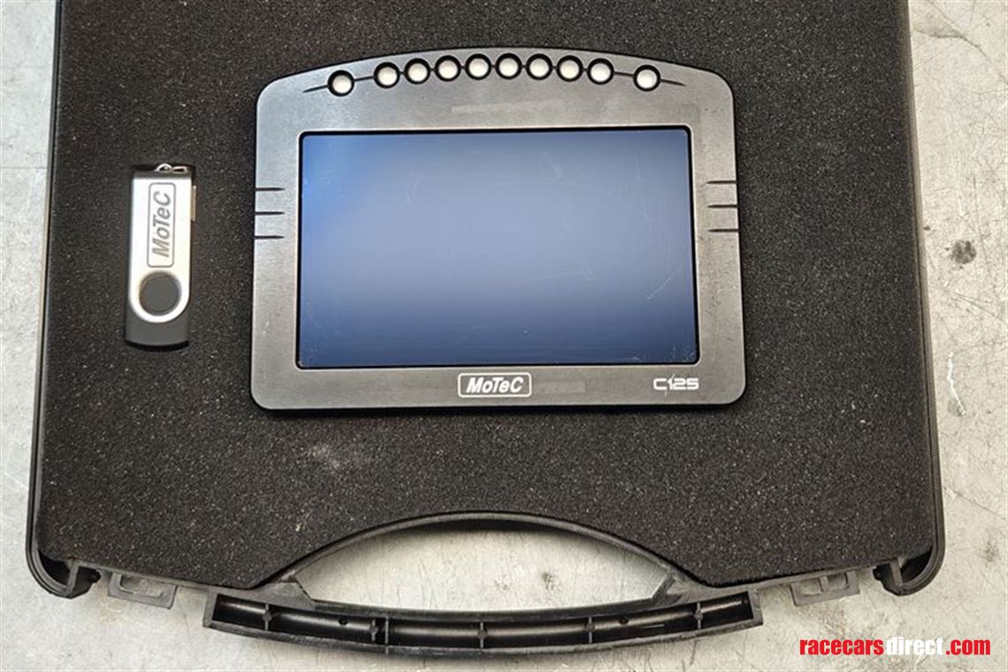 motec-c125-display-data-logging-10-hz-gps-uni