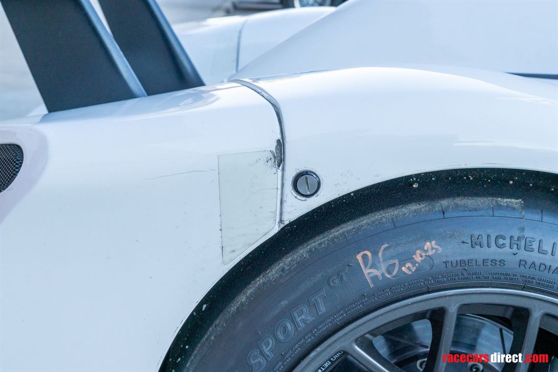 radical-sr3-rsx-1340cc