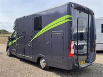 2025-ice-horsebox-395t-new-build
