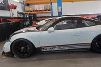 porsche-gt3-cup-9911-accident-damaged-car