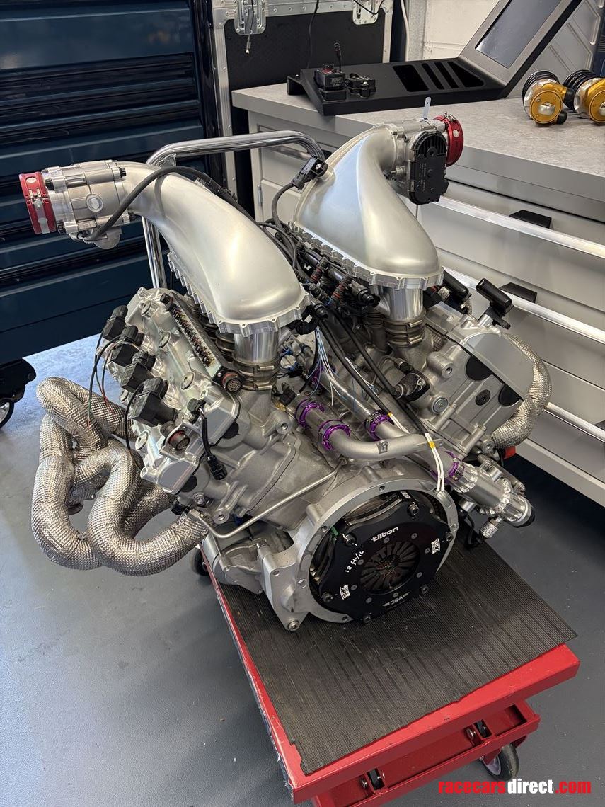 large-selection-of-motorsport-components-incl