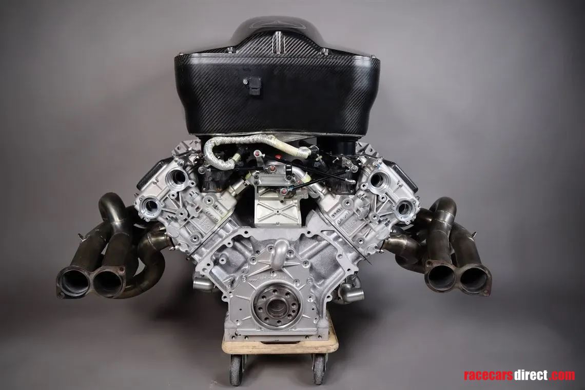 mercedes-benz-clr-le-mans-gt1-racing-engine