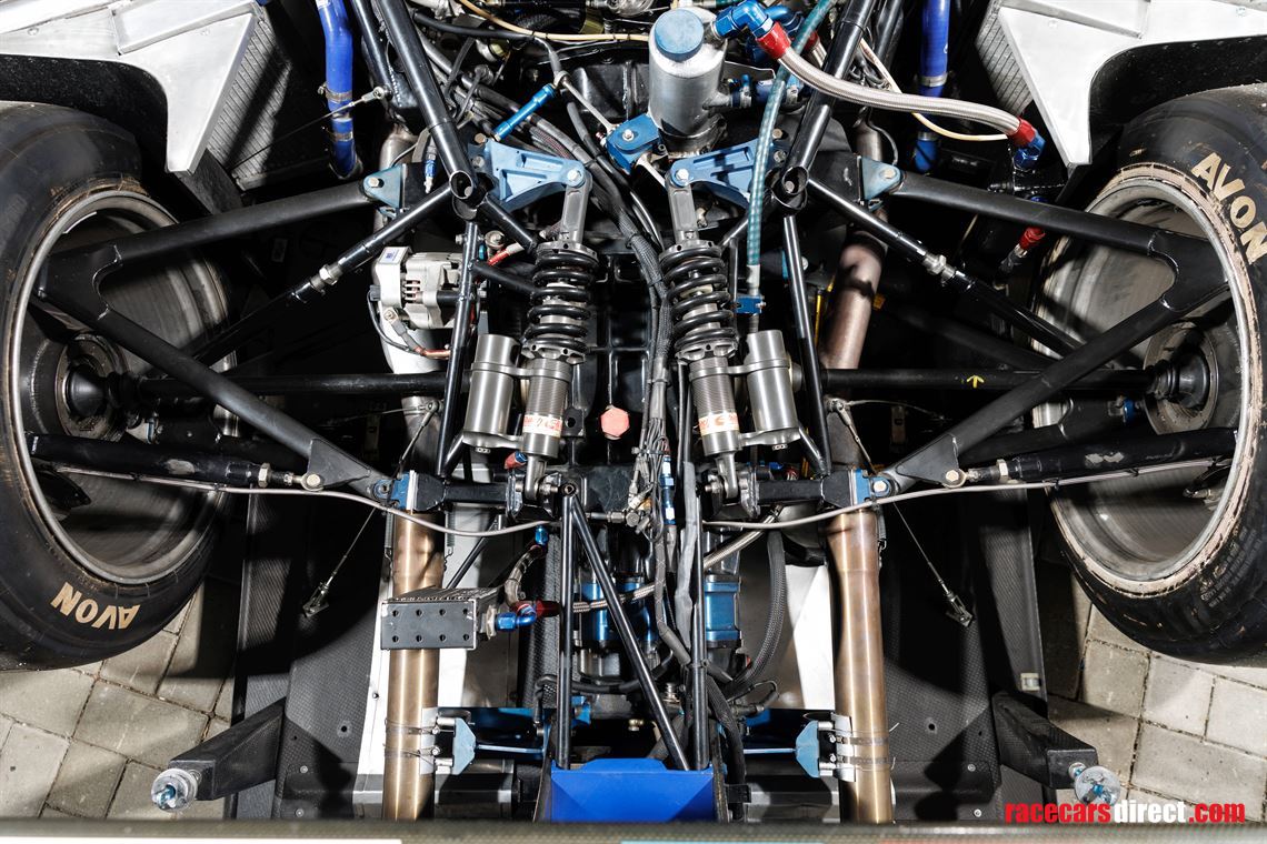 2001-pilbeam-mp8491-prototype-lmp675-competit
