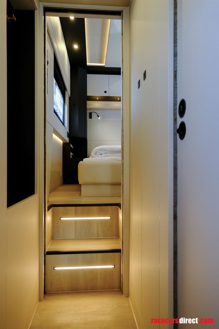 krismar-motorhome-on-scania-500s-chassis
