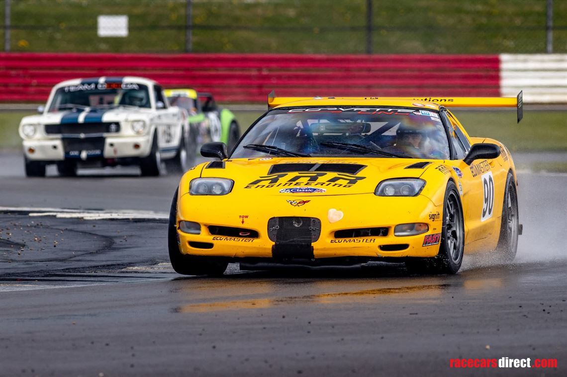 chevrolet-corvette-c5