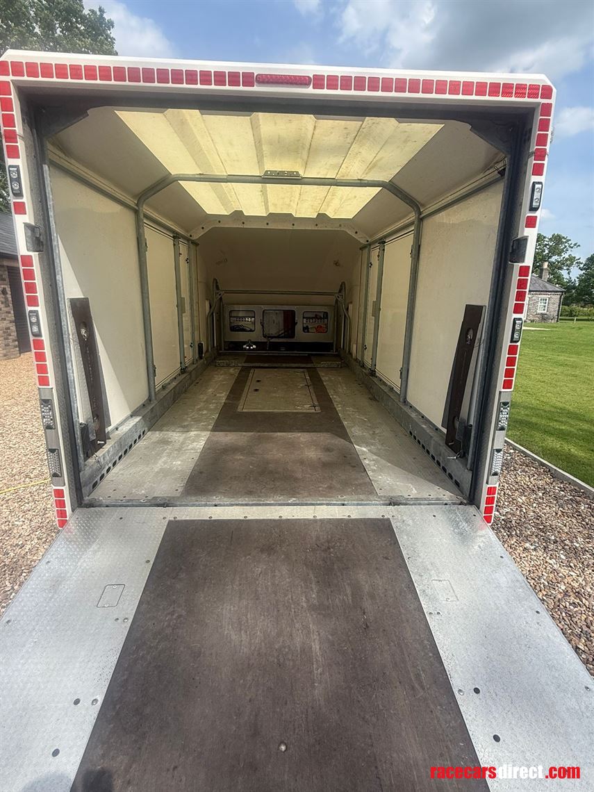 brian-james-race-trailer-rt5