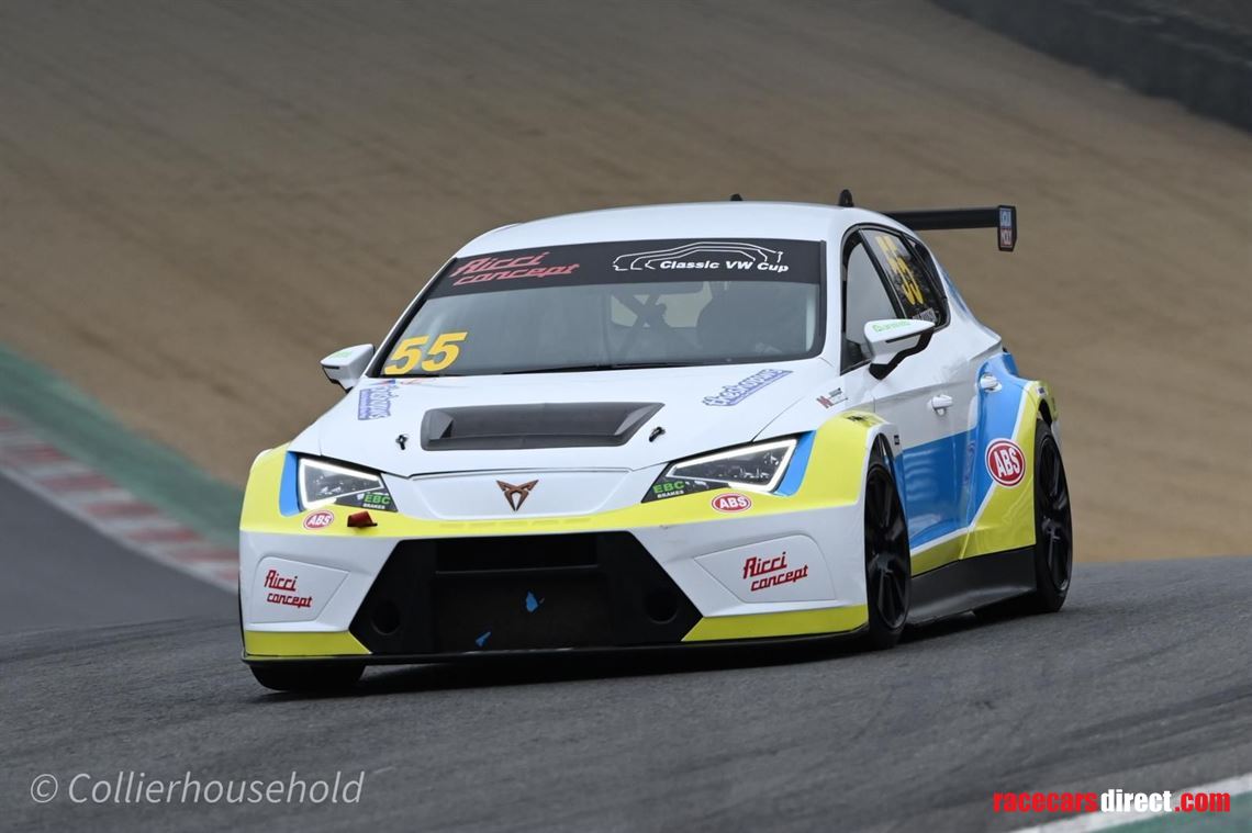 seat-tcr-race-car