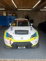 seat-tcr-race-car