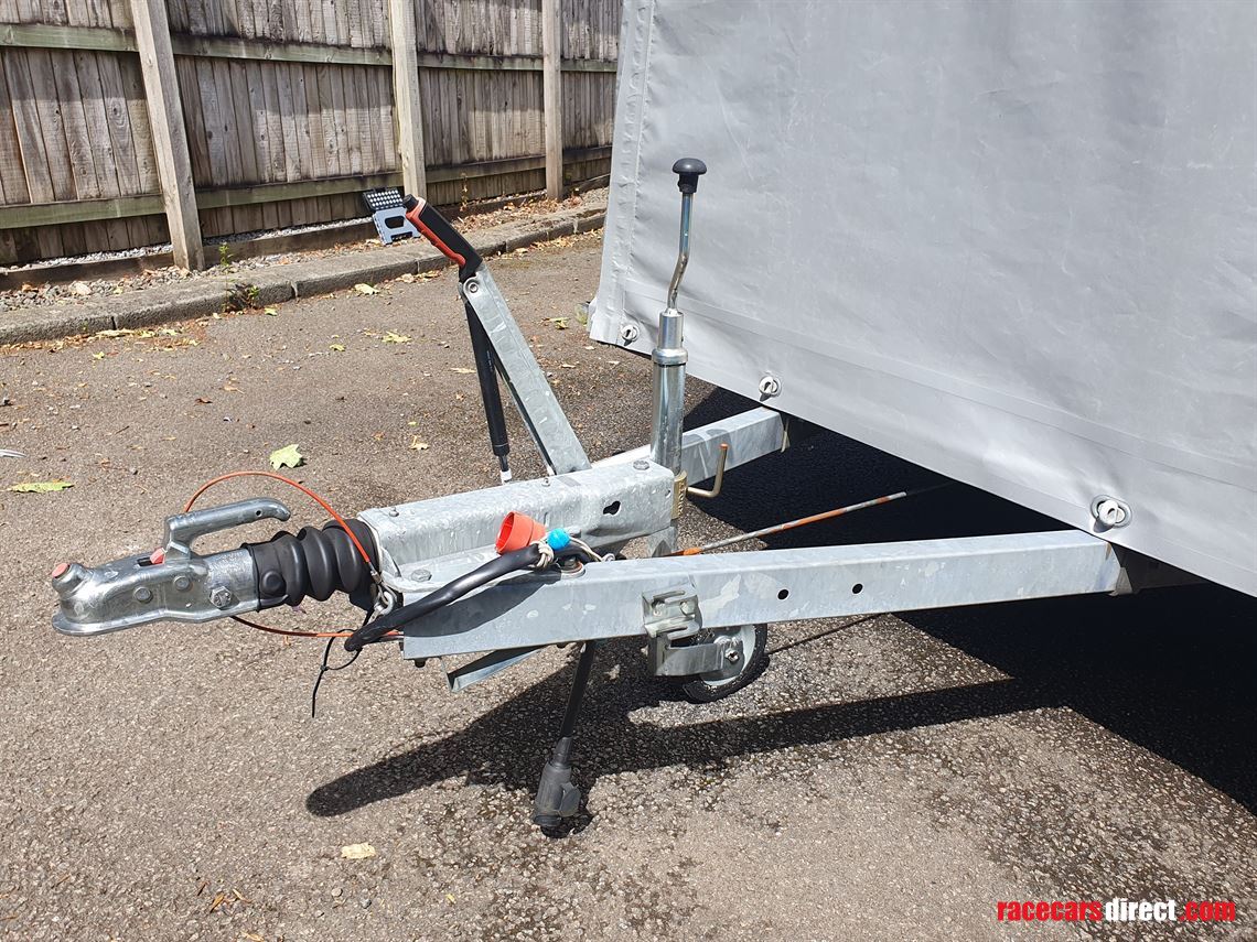 alloy-light-weight-trailer-with-cover