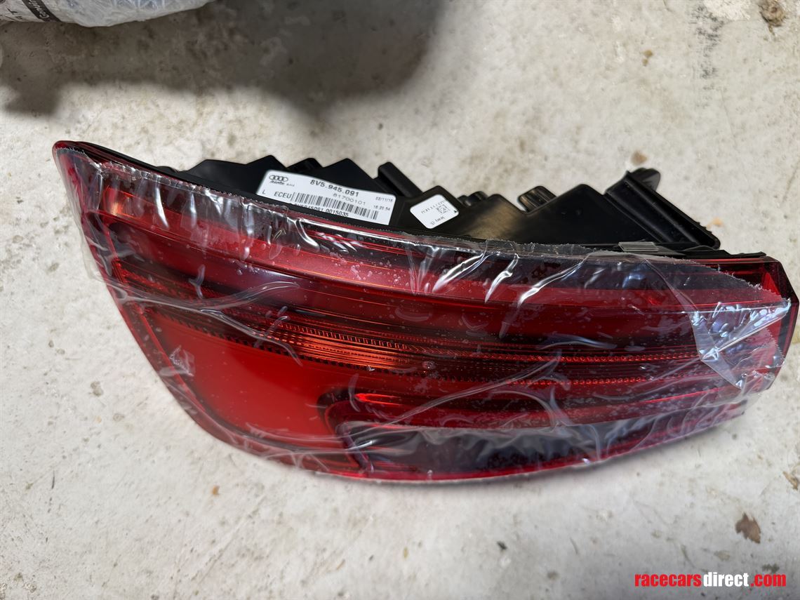 gen-1-audi-tcr-spares-panels-wheels-gearbox-e