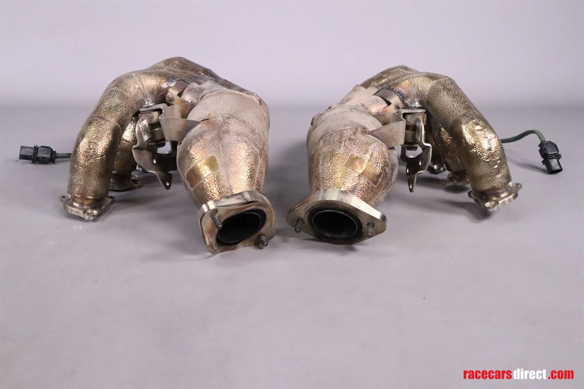 porsche-981-cayman-gt4-clubsport-exhaust-mani