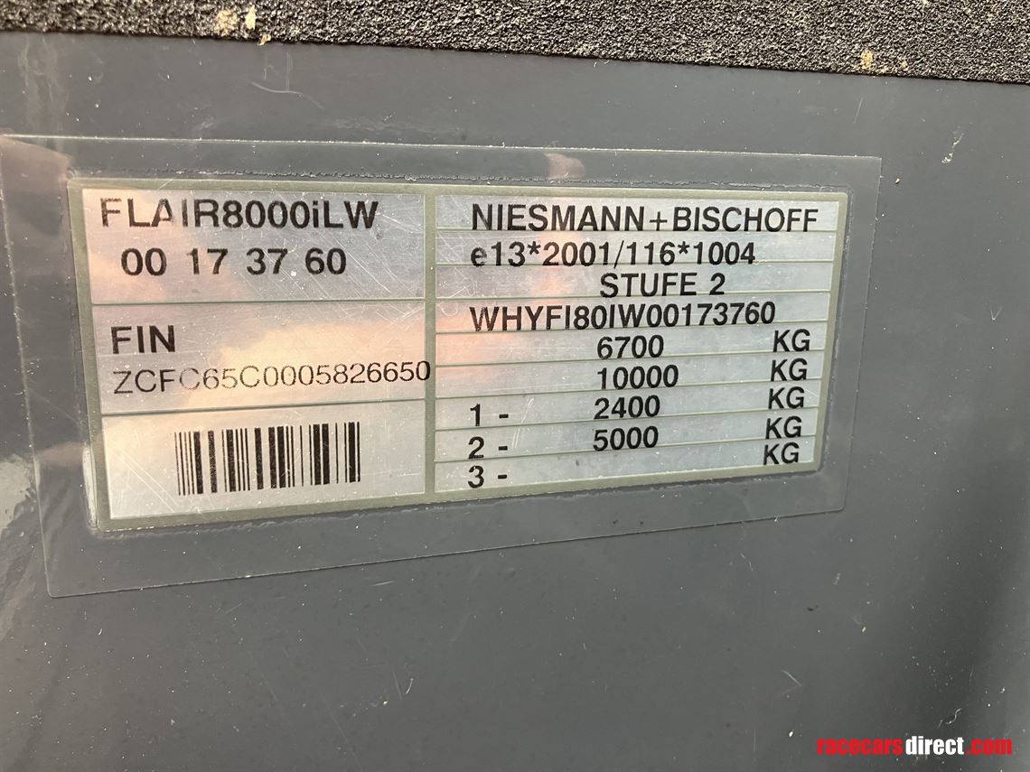 2011-niesmann-bischoff-8000i-lw-garage-motorh