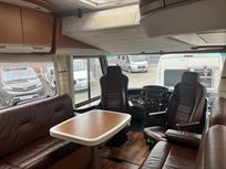 2011-niesmann-bischoff-8000i-lw-garage-motorh
