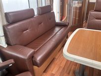 2011-niesmann-bischoff-8000i-lw-garage-motorh