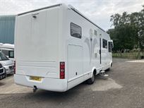 2011-niesmann-bischoff-8000i-lw-garage-motorh