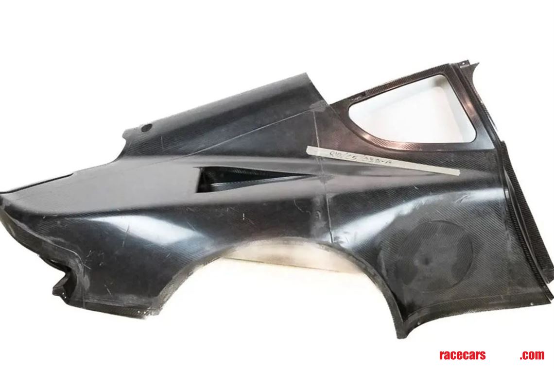 aston-martin-dbrs9-side-panel