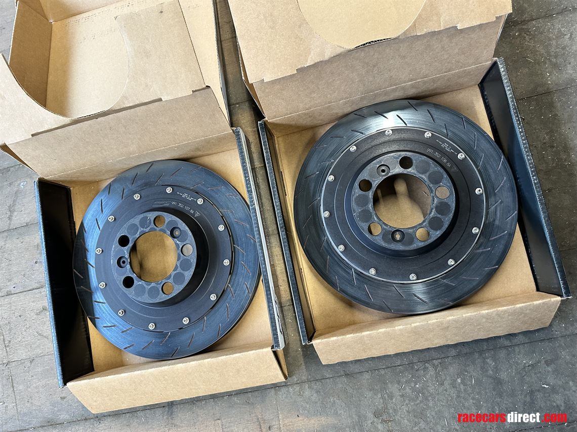 porsche-991-spare-parts-circuit-package-2