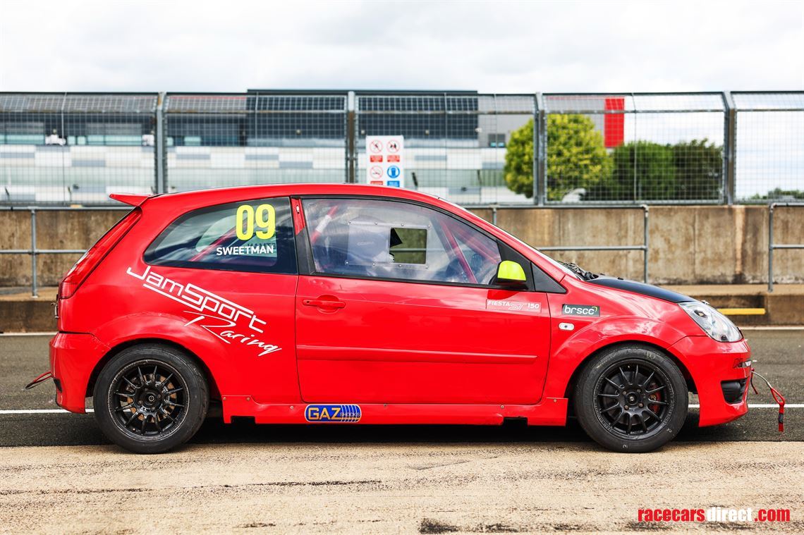fiesta-st150-race-car