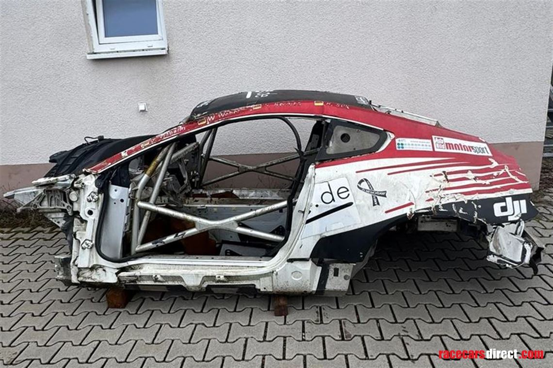 aston-martin-gt4-n24-chassis-body