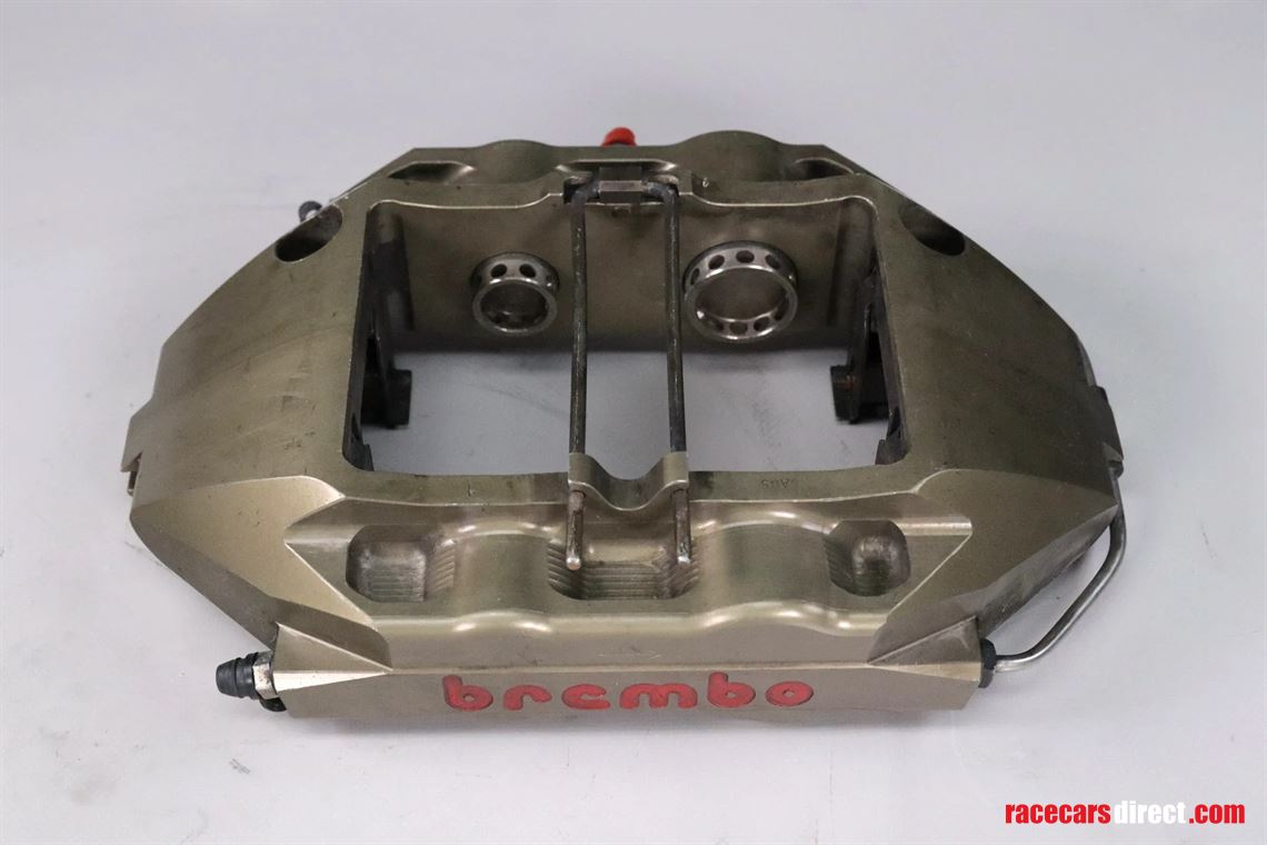 brembo-racing-racing-brake-saddle-4-piston