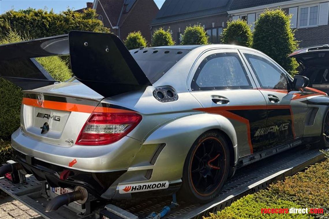 superstars-c63-from-former-f1-driver-vitanton