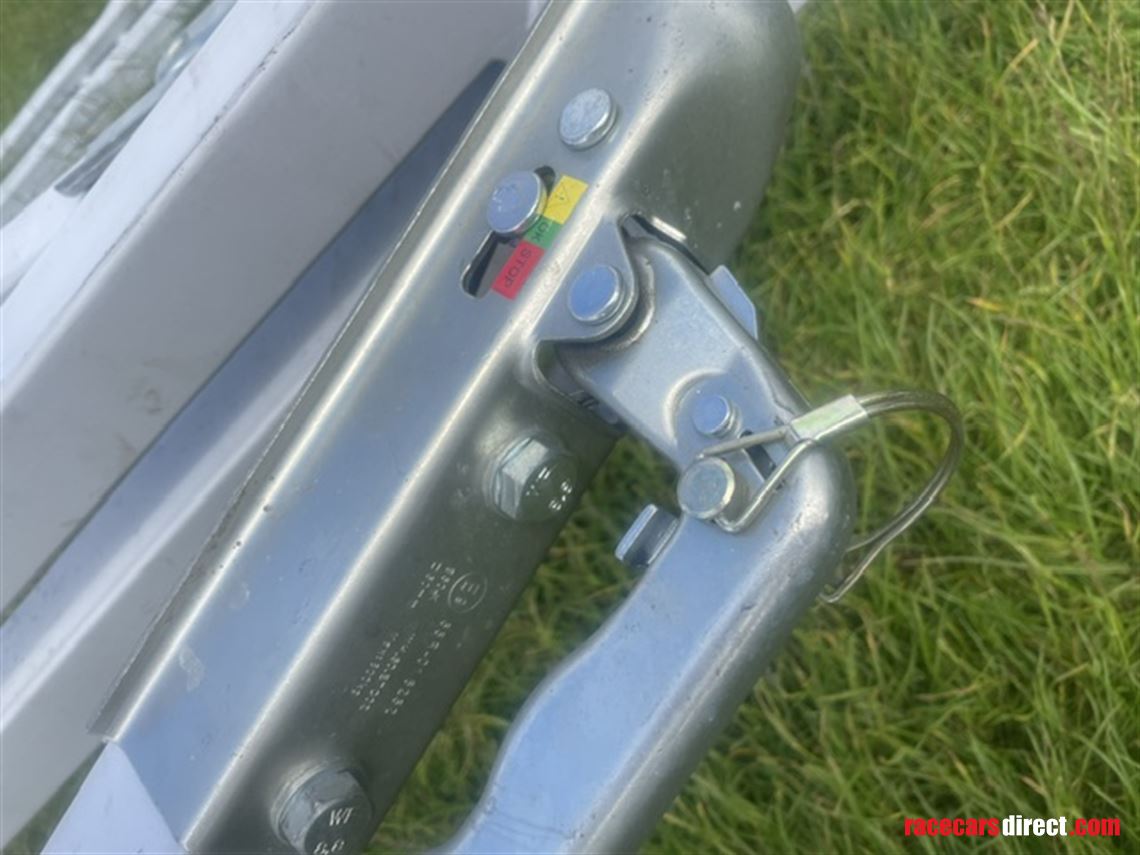 folding-collapsible-trailer