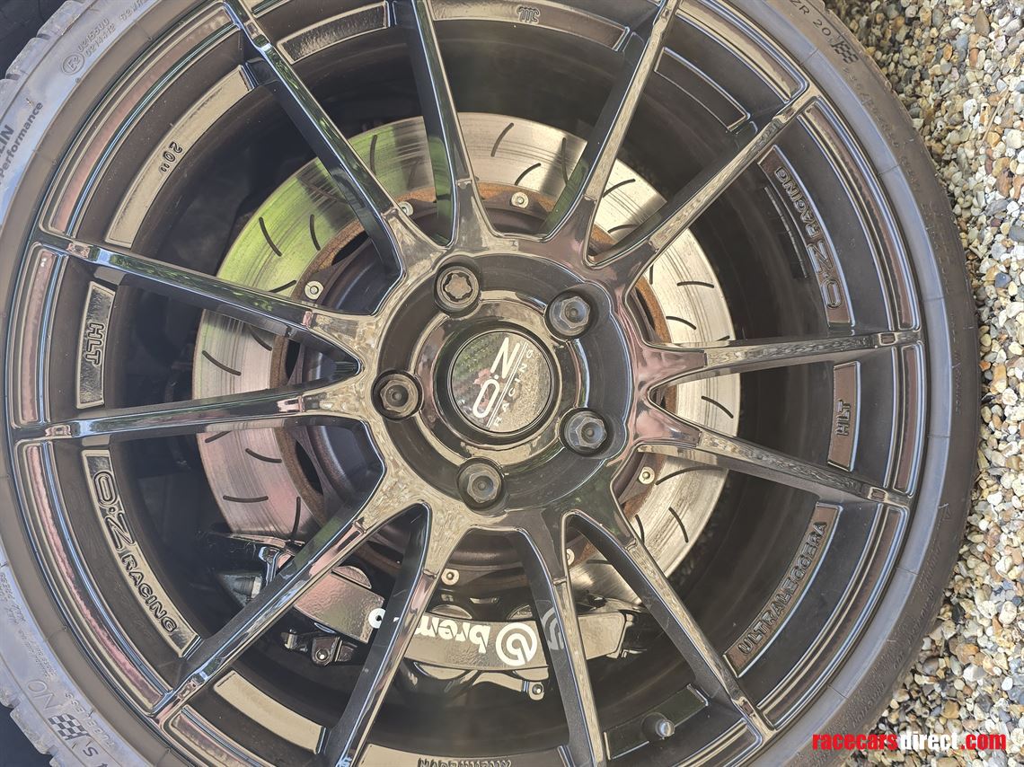 professionally-built-porsche-cayman