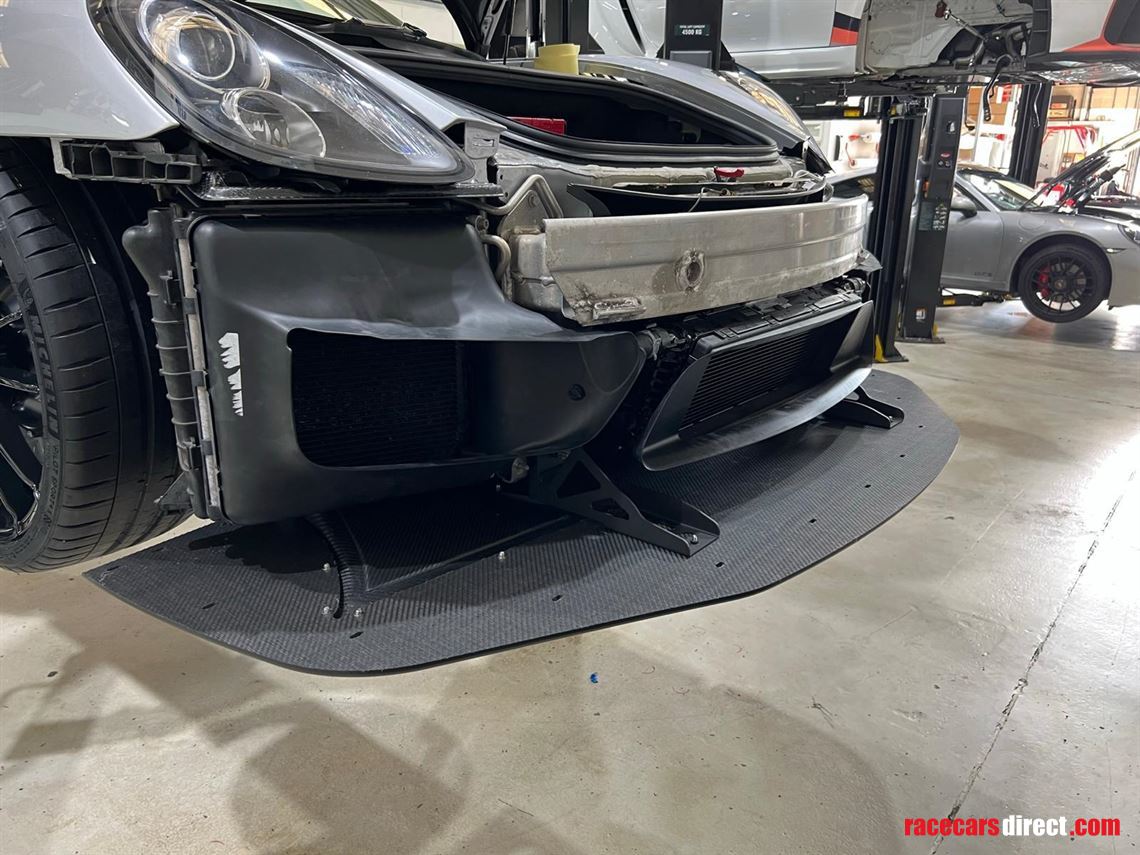 professionally-built-porsche-cayman