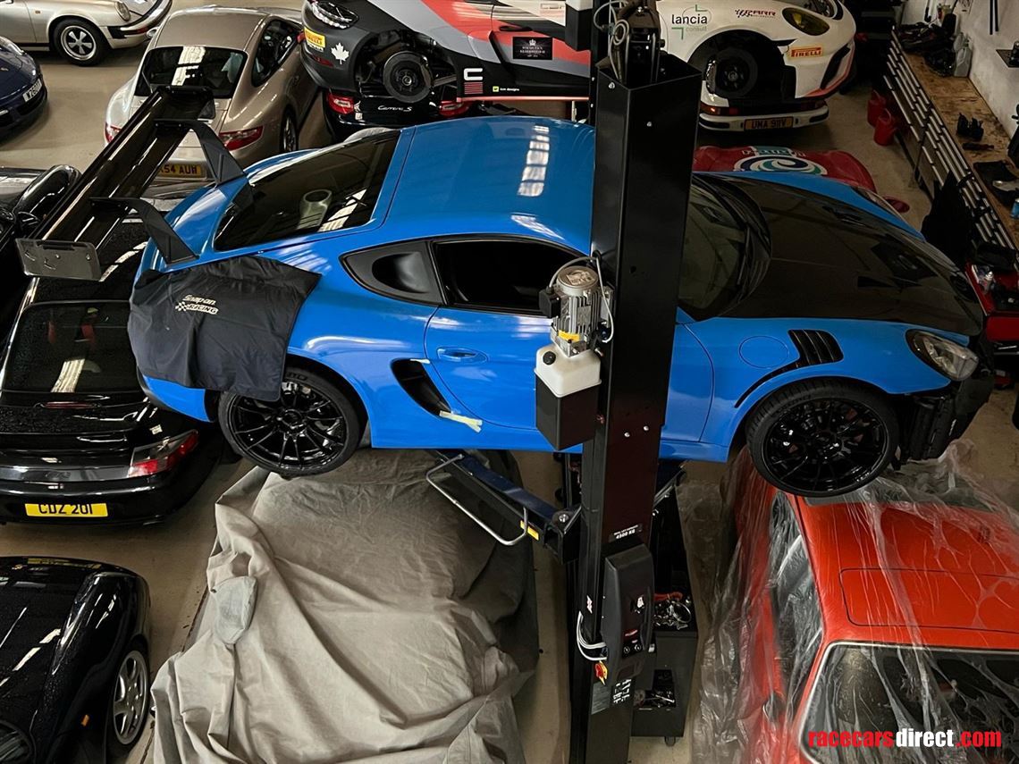 professionally-built-porsche-cayman