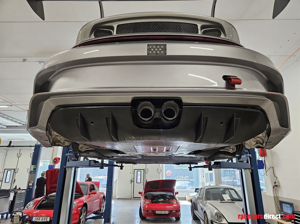 porsche-911-gt3-cup-9921-my2023