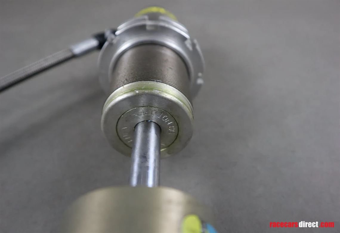 porsche-kremer-k8-adjustable-shock-absorber