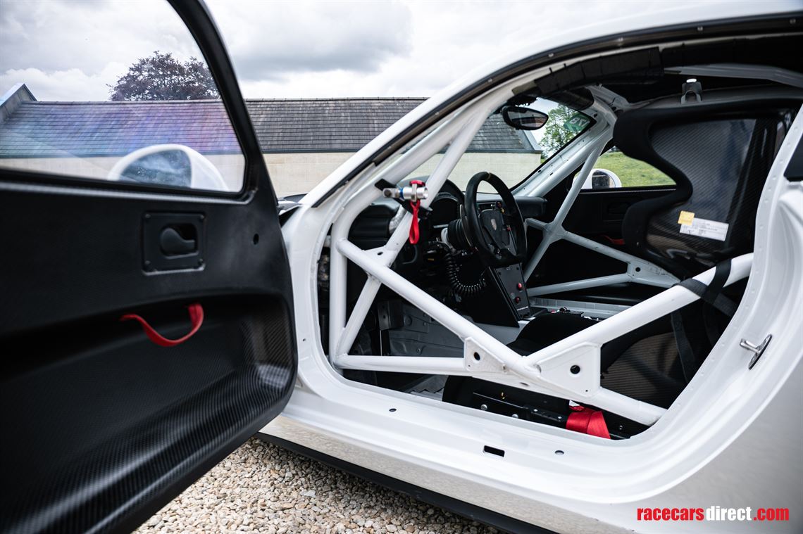2016-porsche-911-9911-gt3-cup