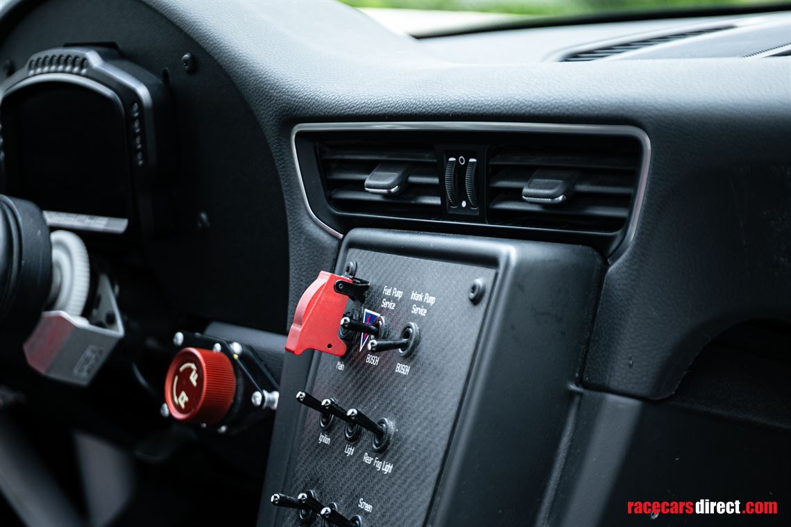 2016-porsche-911-9911-gt3-cup