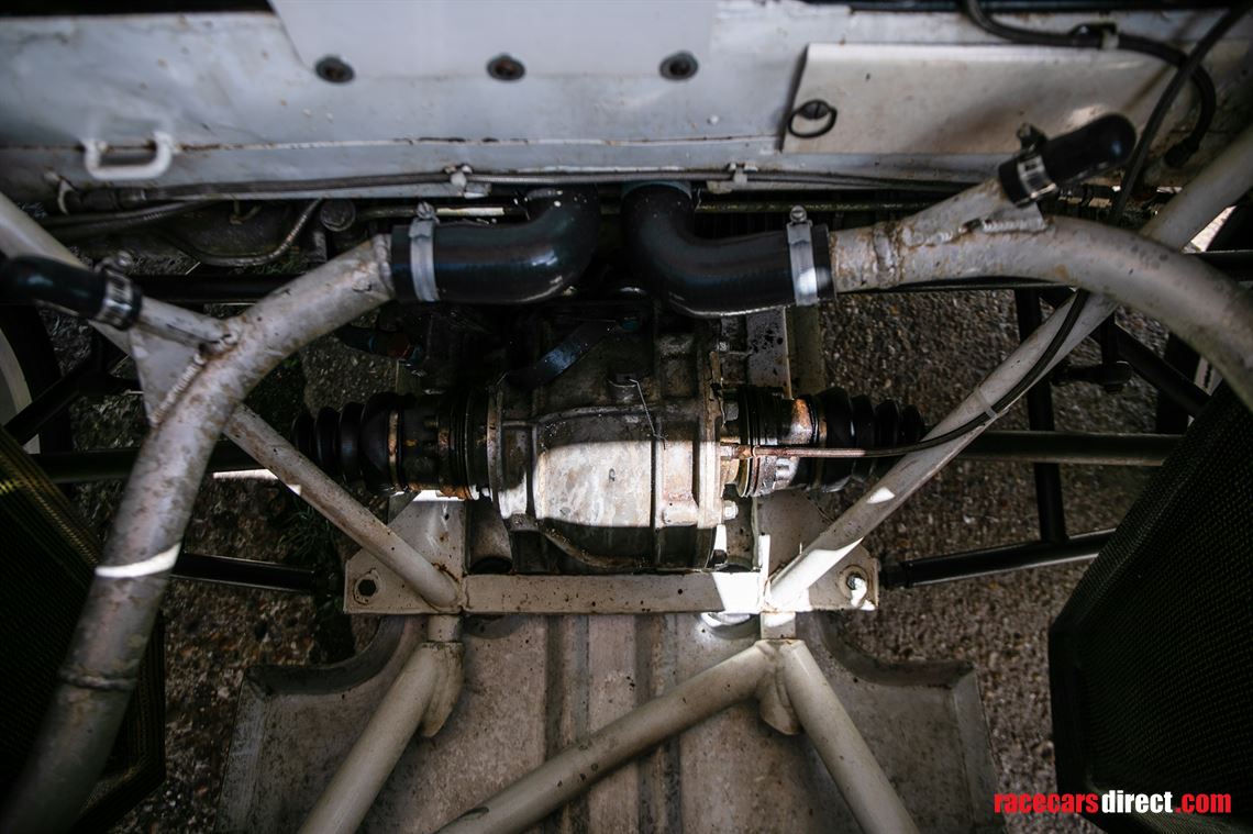 1985-mg-metro-6r4-group-b---ex-didier-auriol