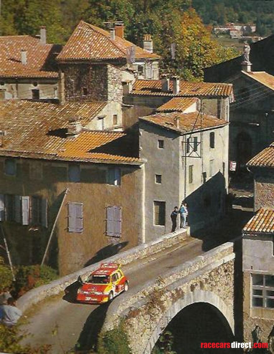 1985-mg-metro-6r4-group-b---ex-didier-auriol