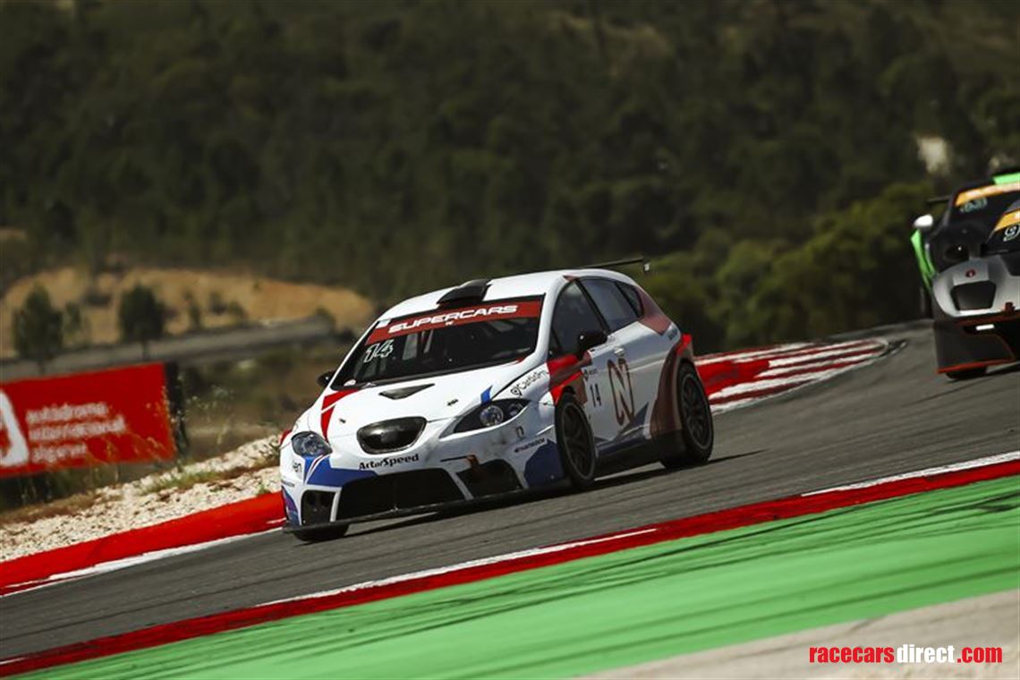 drive-available-seat-leon-supercopa-iberian-s