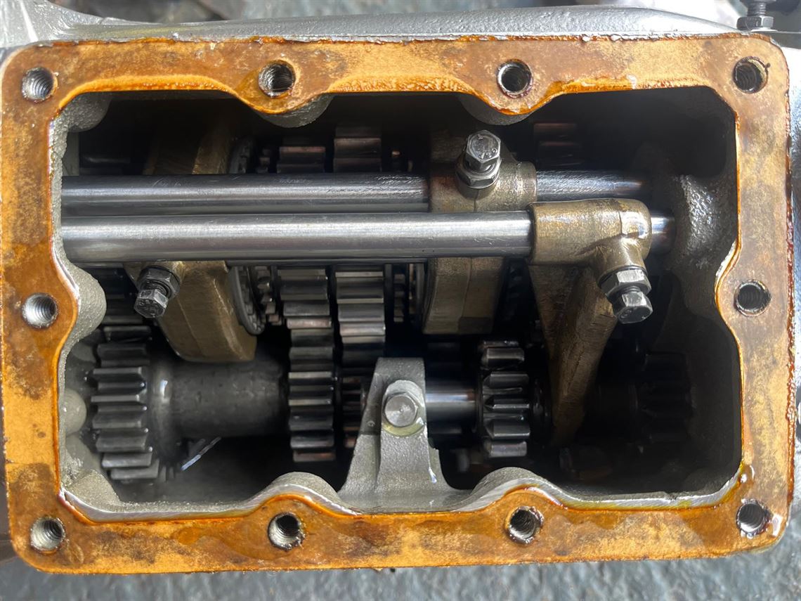 mgb-4-synchro-sccr-gearbox