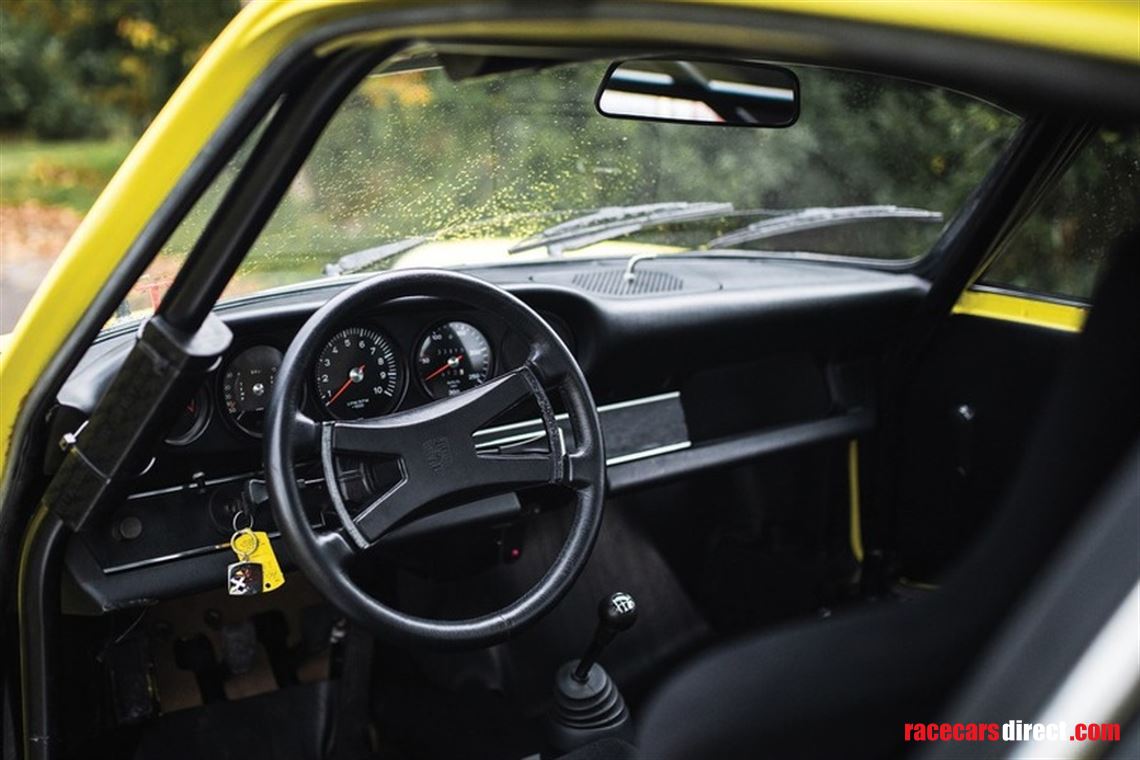 porsche-911-carrera-28-rsr