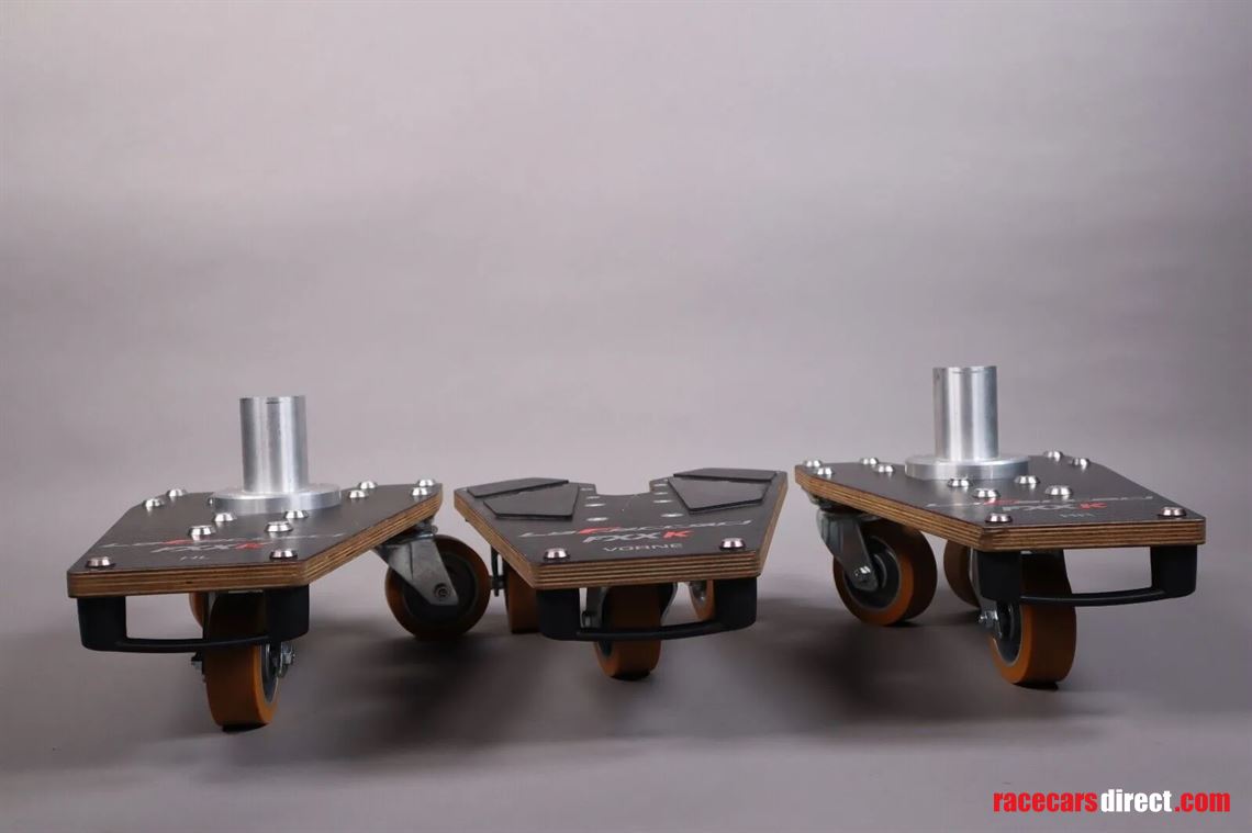 ferrari-laferrari-fxxk-safety-skates