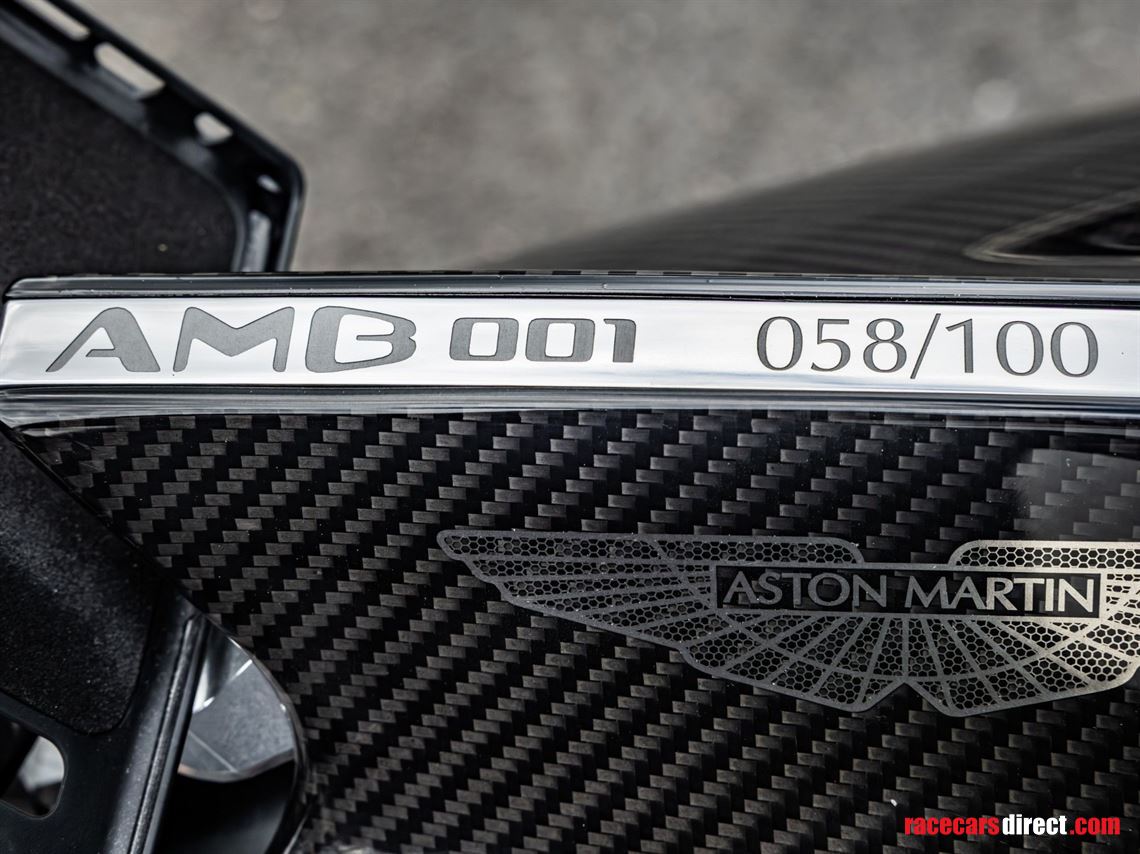 1-of-100-aston-martin---amb001---hyperbike
