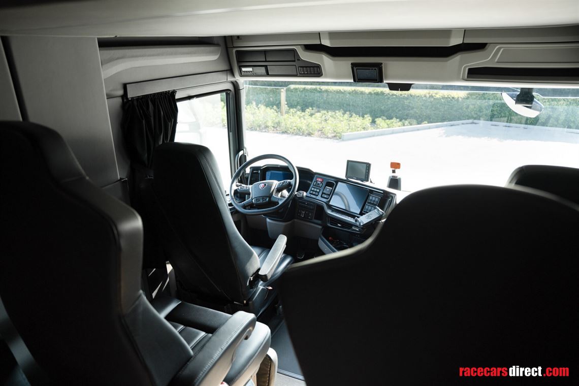 krismar-motorhome-on-scania-530s-v8-chassis