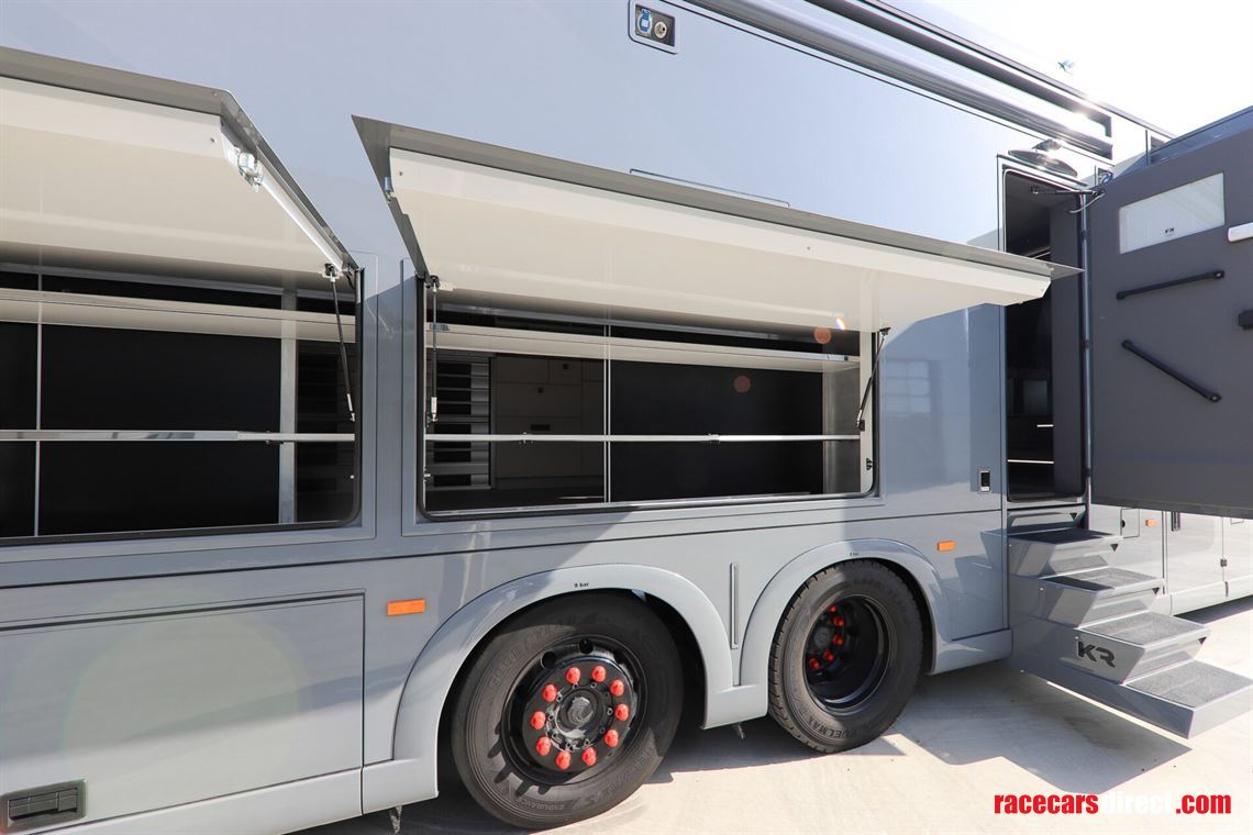 krismar-motorhome-on-scania-530s-v8-chassis