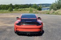 carbon-roof-for-porsche-992