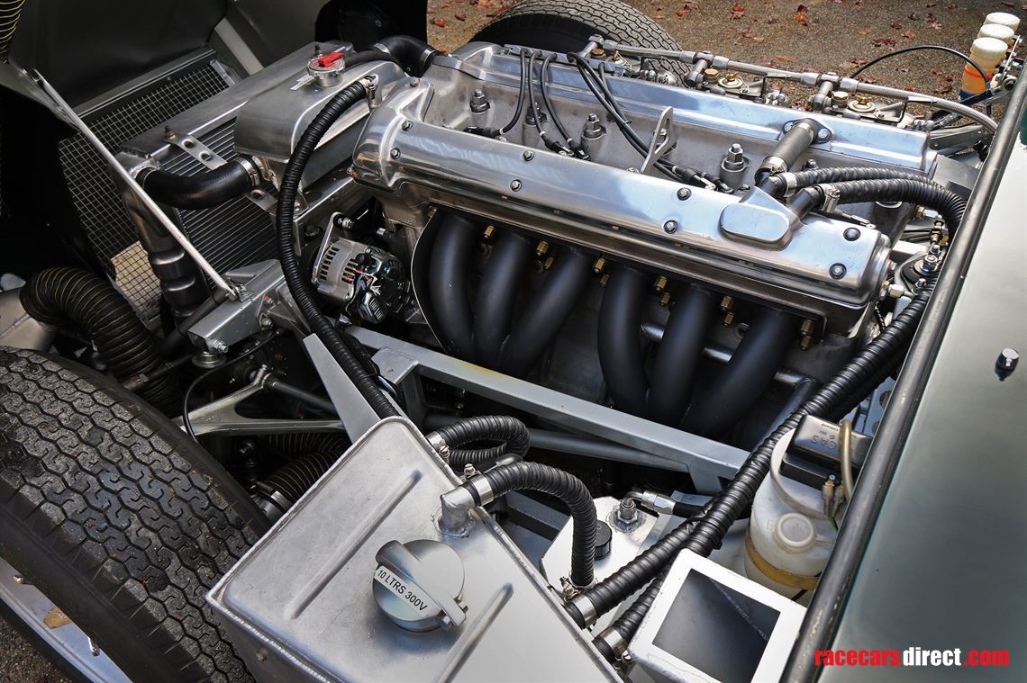 1961-jaguar-e-type-series-i-38-litre-lightwei
