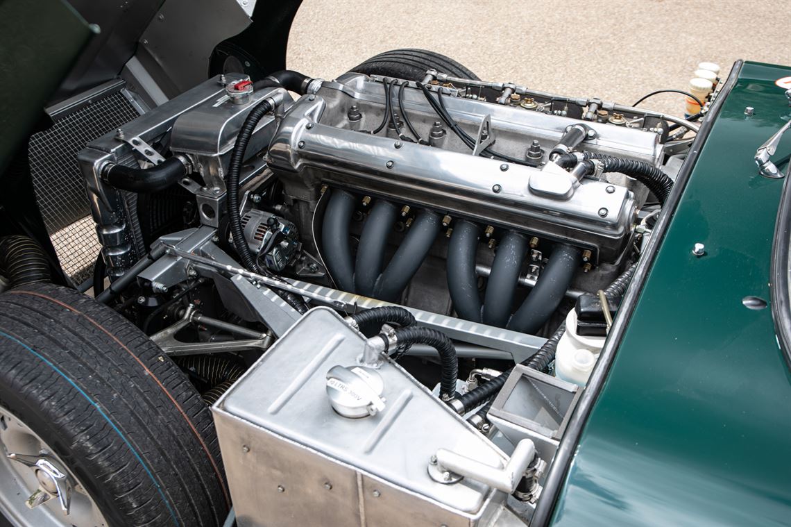 1961-jaguar-e-type-series-i-38-litre-lightwei