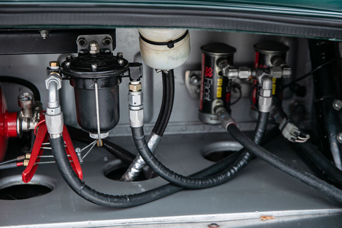 1961-jaguar-e-type-series-i-38-litre-lightwei