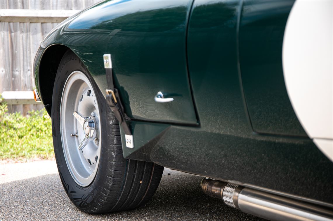 1961-jaguar-e-type-series-i-38-litre-lightwei